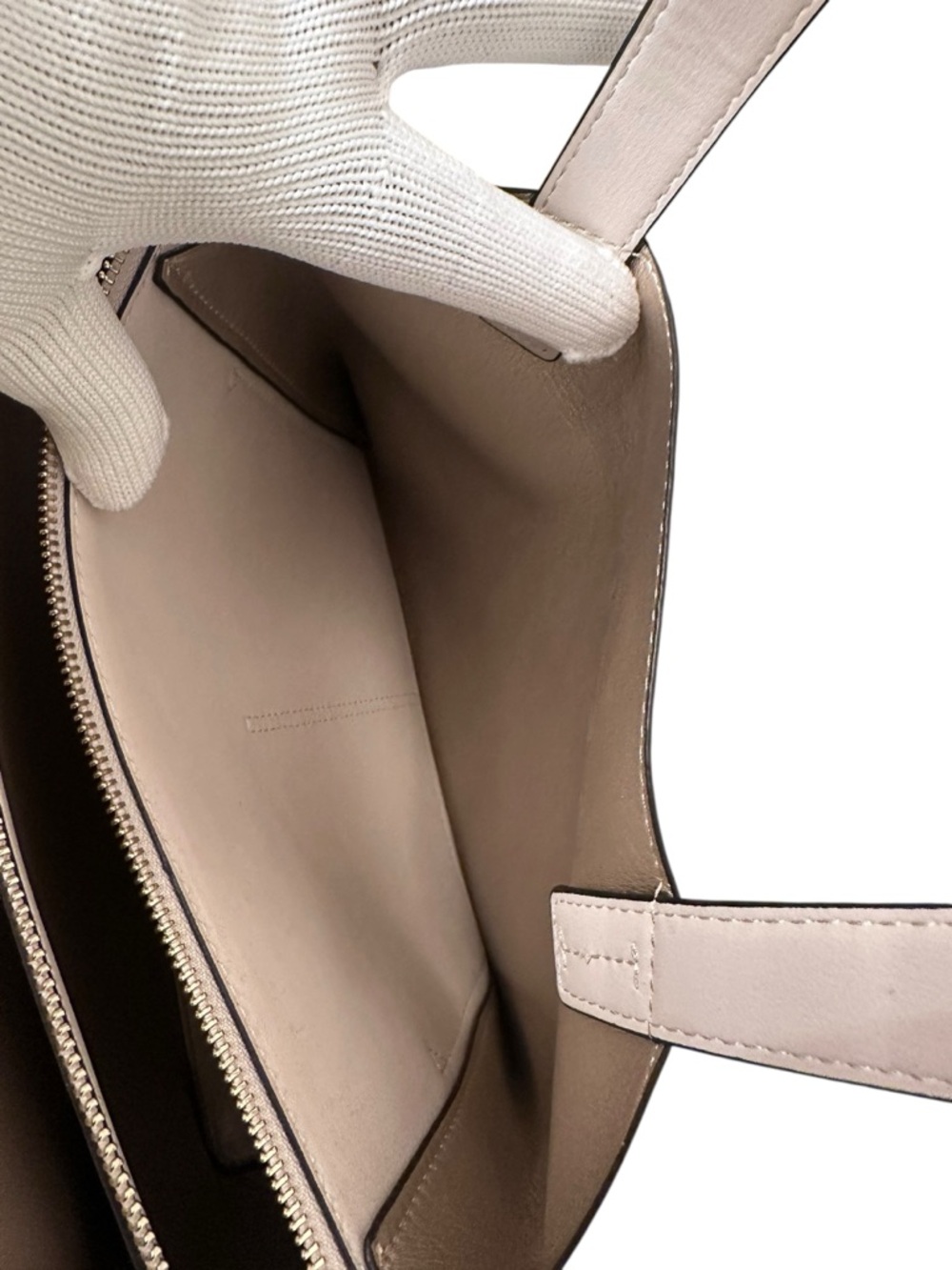 Nine West Beige Tote Bag with Gold Accents - Picture 6 of 9